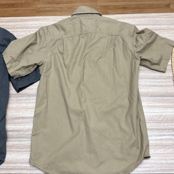 Two Men’s Carhartt relaxed fit button up shirts size small - Picture 7 of 12